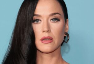 Katy Perry: A Pop Star e Seu Impacto na Música